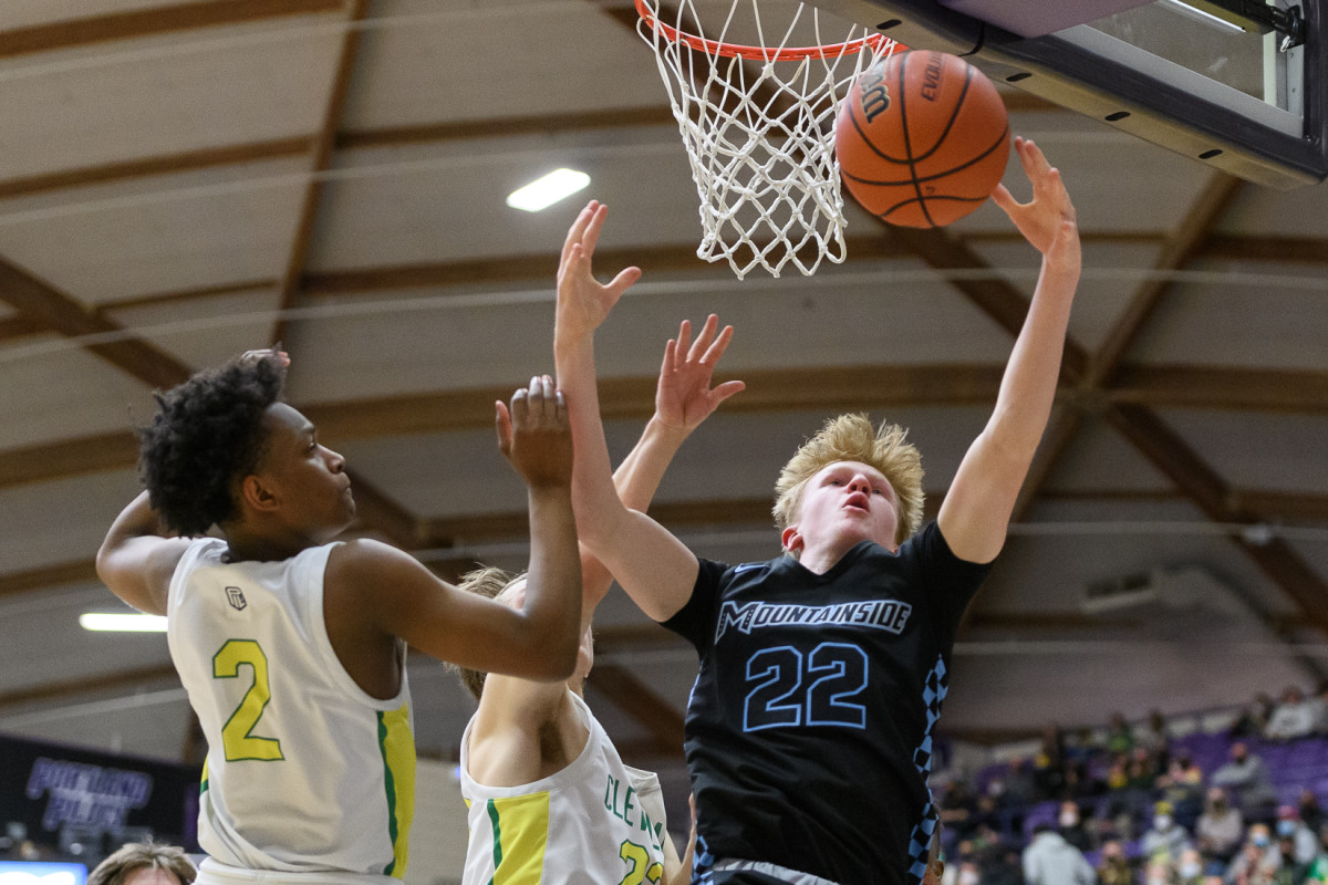Mountainside Cleveland boys basketball Ken Waz 28